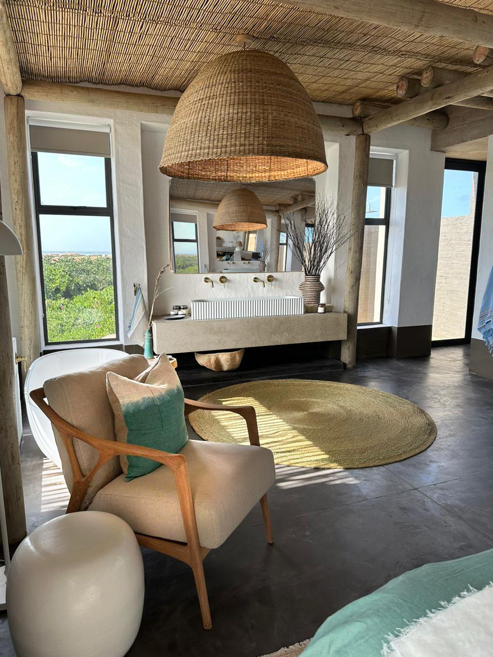 GweGwe Beach Lodge thumbnail 3